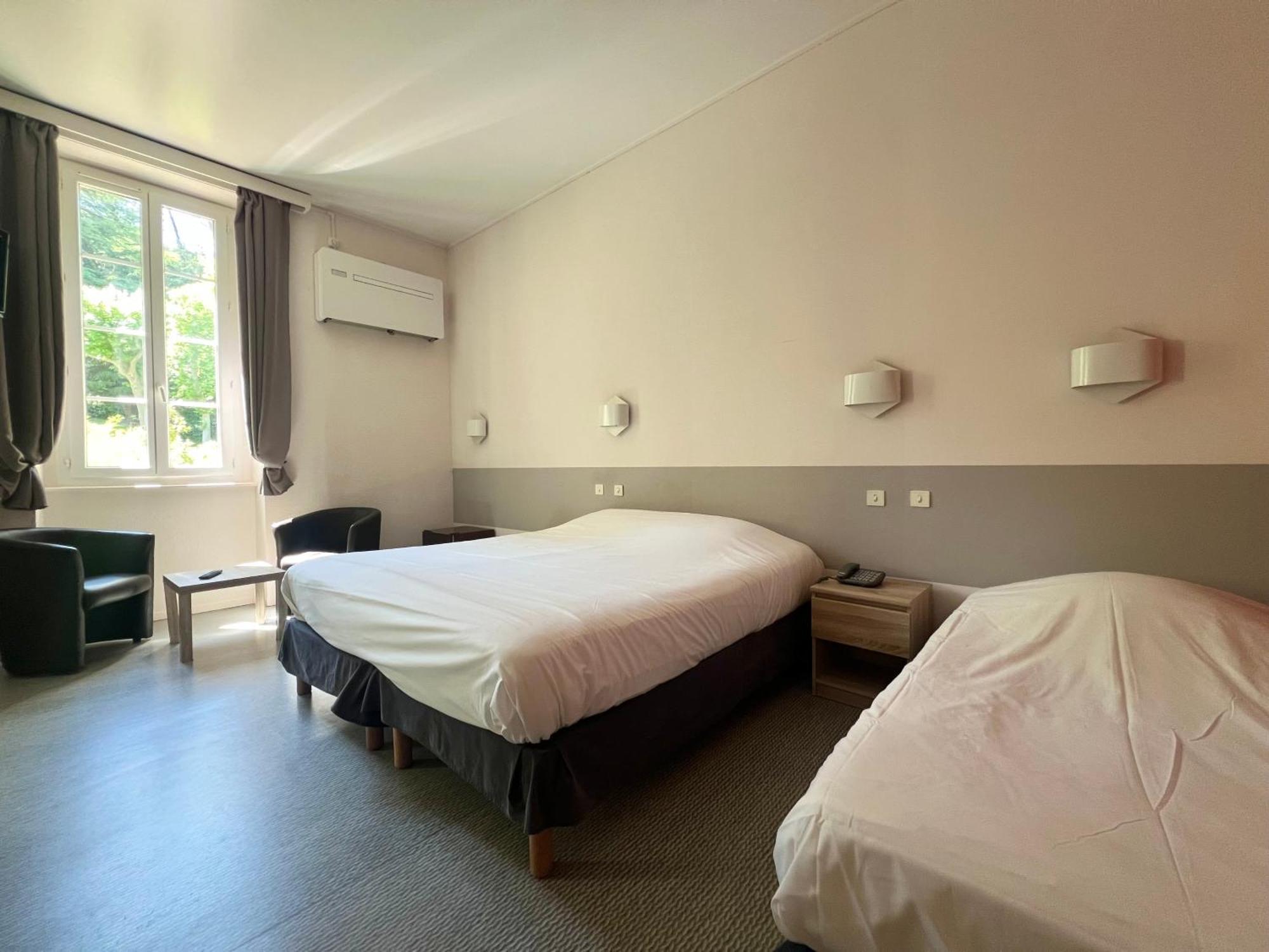 Logis Hotel Restaurant Des Thermes Lamalou-les-Bains Exterior foto